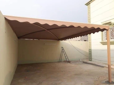 مظلات بولي إيثيلين في نجران